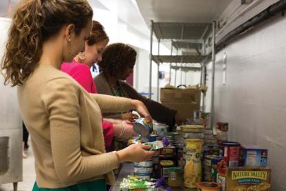 Students shopping at the Campus Pantry