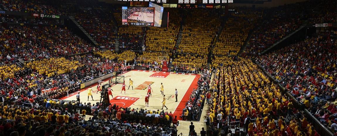Basketball game in the Xfinity Center
